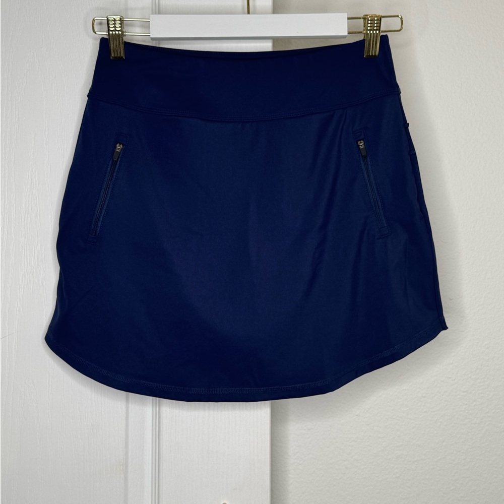 Lou Keith Blue High-Waisted Golf Skirt with Flowy Fit